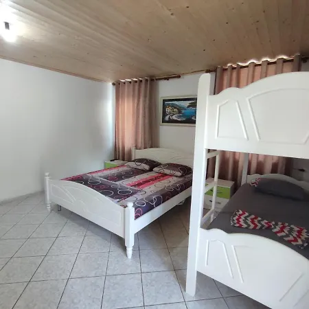 Beach Rooms Himarë